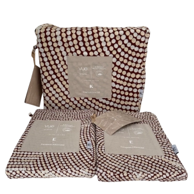 VUE King size Quilt Cover with 2 European Pillow Cases 