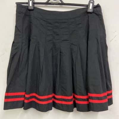 Black Friday Womens  Size 12 A-Line Skirt Black  / Red 
