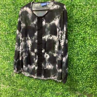 Simply Vera Vera Wang Womens  Size 16 Long Sleeve Shirt Camouflage 