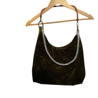 Jade Rabbit in the flower Shoulder Bag Green 