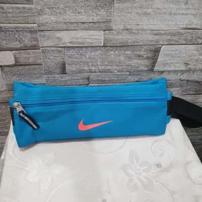 Nike Sling Bag / Waistpack