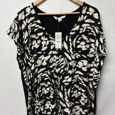Rockmans Womens Size XXL Short Sleeve Top Black / White BNWT