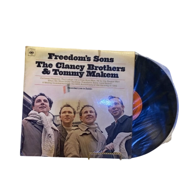 Freedom’s Sons - The Clancy Brothers & Tommy Makem