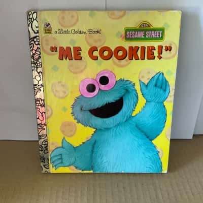 Sesame Street | “Me Cookie!” Children’s Story Book | a Little Golden Book from 1994 (B26)