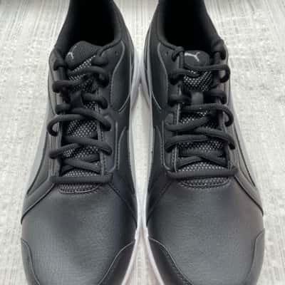 Puma Mens Size US 12 Trainers Black Axis NEW IN BOX