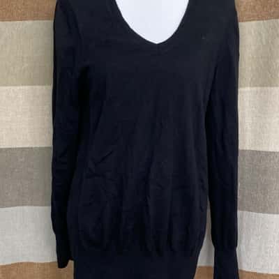 Kathmandu Womens  Size 16 V-Neck Jumper Black  
