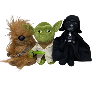 3 Star Wars stuffies 