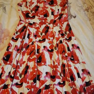  Love and Pebbles Floral Dress Size 14 Red Pink and White