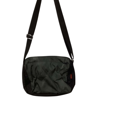 Hedgren Womens Cross Body Bag Black  / Striped 