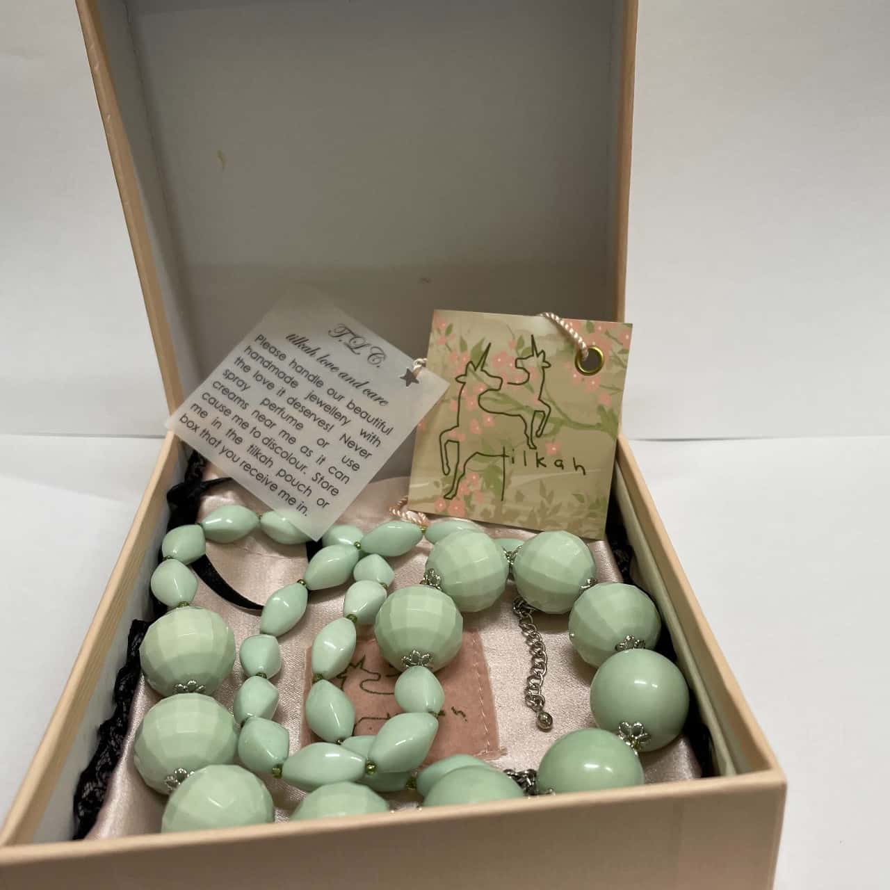 Tikah Women's Beads Necklaces (s)