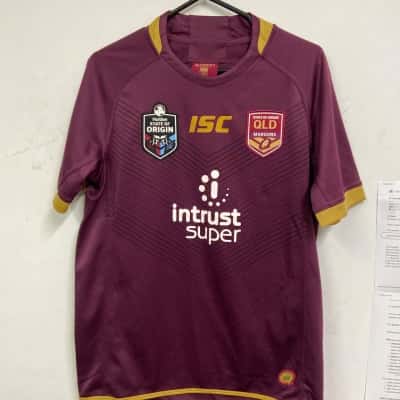 Mens  Size S Jersey Maroon 
