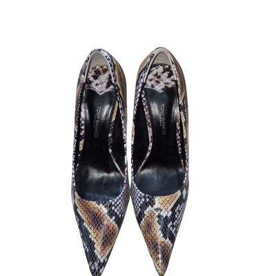 Tony Bianco Womens  Size 5.5 Pattern 