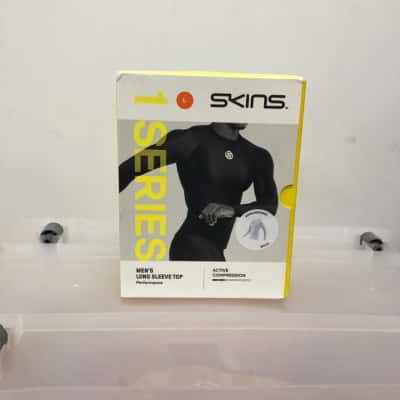 Skins Series-1 Mens Compression Size L Long Sleeve Top White New In Box #1