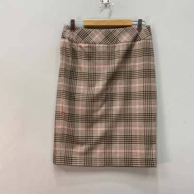 Review Womens  Size 10 Knee Length Hemline Skirt Black  / Brown / Checked / Pink  