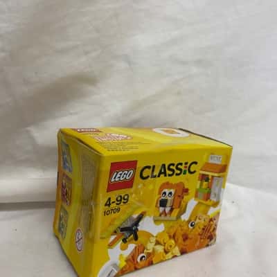 Lego Classic Lion - 10709/2017 Sealed Box 