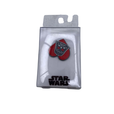 Zing Star Wars Pin Darth Vader Heart Small Things Area