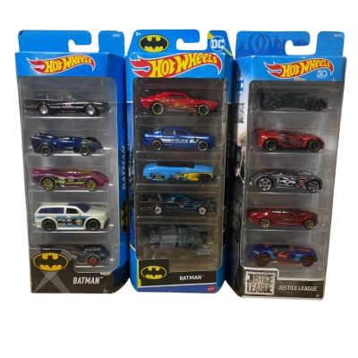 3x Batman and DC Hot Wheels 5 pack sets