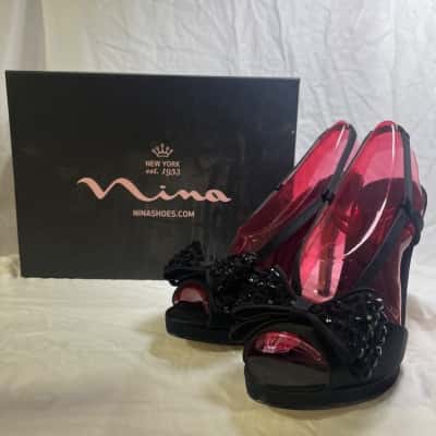 NINA Size 8 Heels Black  
