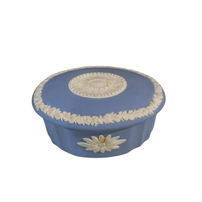 Vintage Wedgwood Jasperware Trinket Box 