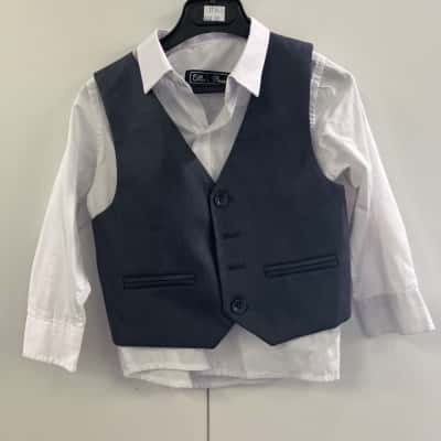  Kids  Size 3 Jacket / Pants Grey suit