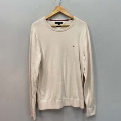 Tommy Hilfiger Mens Fine Knit  Size L Pullover/Sweater Beige 