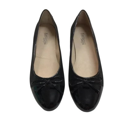 Easy Steps Womens  Size 10.5C Black Leather "Bridget" Flats 