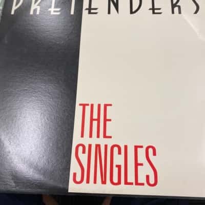 PRETENDERS