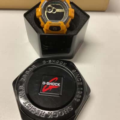 Casio Mens g shock yellow watch 