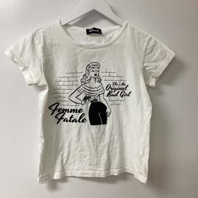 Revival Femme Fatal T Shirt Size 8