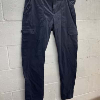 Womens Kathmandu size 14 cargo pants 