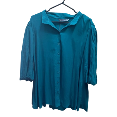 Katies Womens  Size 20 Button Up Top Green 