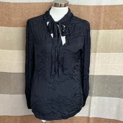 Forever New Womens  Size 10 Blouse Navy Blue 
