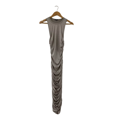 Sheike Size 6 Slim Fit Stretchy Fabric Beautiful Grey Dress
