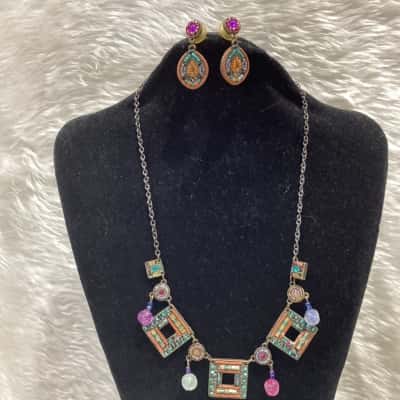  Womens Artisan Beaded Necklace & Earrings 