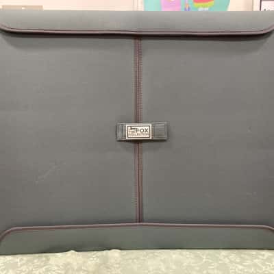 The Fox Collection Portable Puzzle Carrier