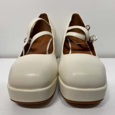 Princess Highway Womens  Size 38 Heels Brown / Cream 