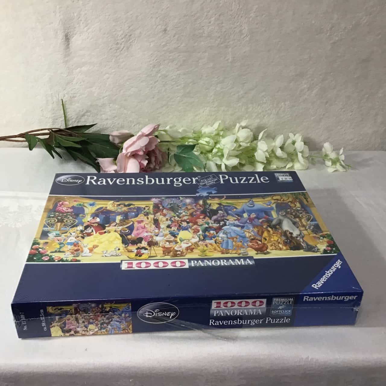 Ravensburger Disney Group 1000 Panorama Puzzle (new)(s)