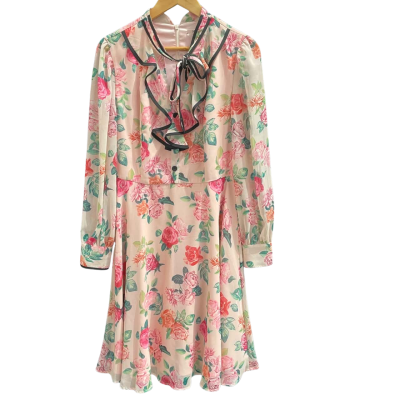 Review Womens  Size 14 Casual Dress / Floral Dress / Long Sleeve Dress Floral / Pink  