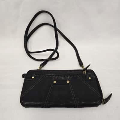 Fossil Womens Black Grab and Go Crossbody Purse
