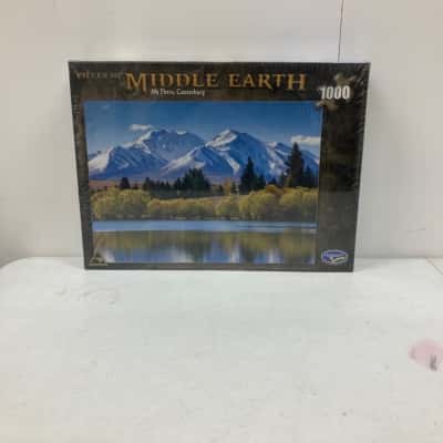 Holdson Pieces Of Middle Earth 1000 Piece Puzzle