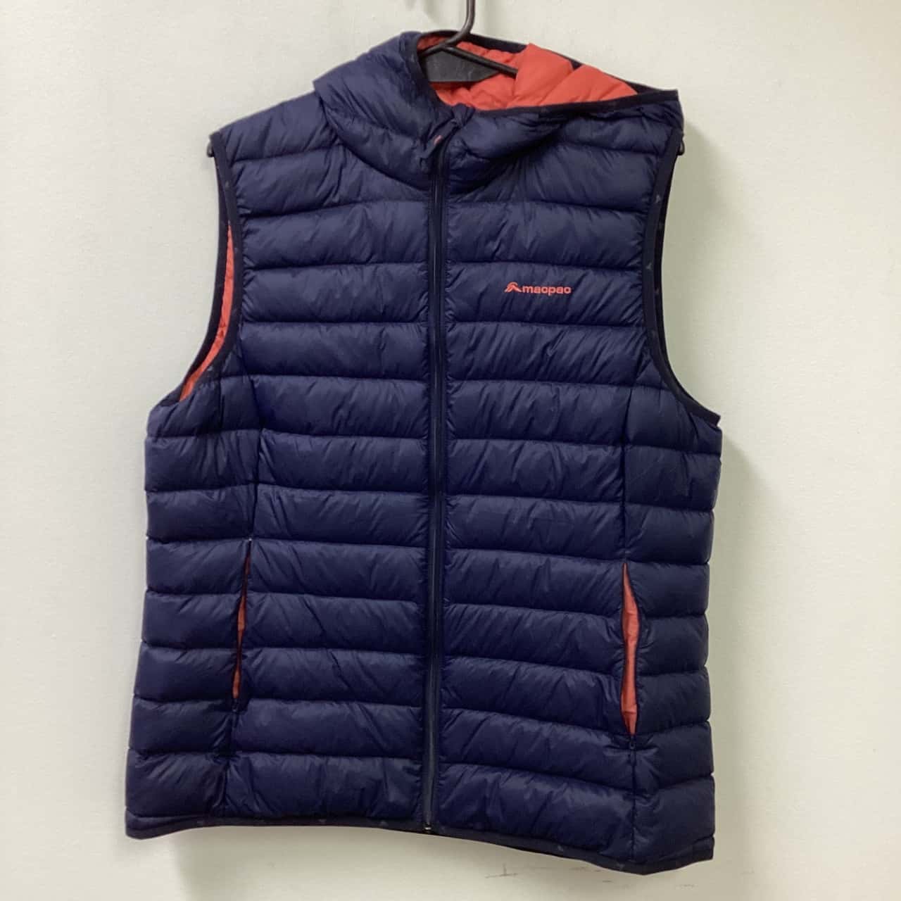 Macpac Womens Size 12 / M Vest Jacket Navy Blue (s)