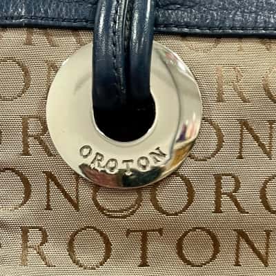 Oroton Navy Trim Handbag 