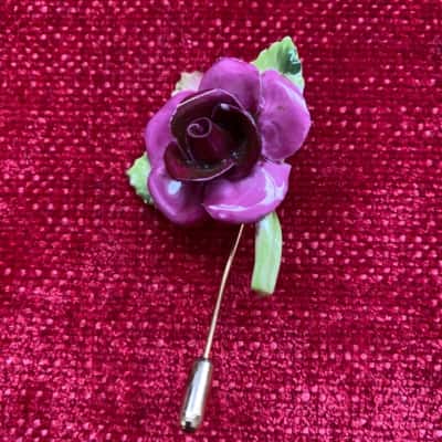 Vintage  Womens Brooch 