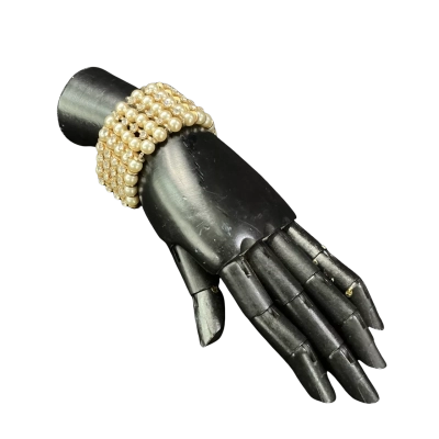 Vintage faux pearl and rhinestone Gold-tone Beaded Bracelet 