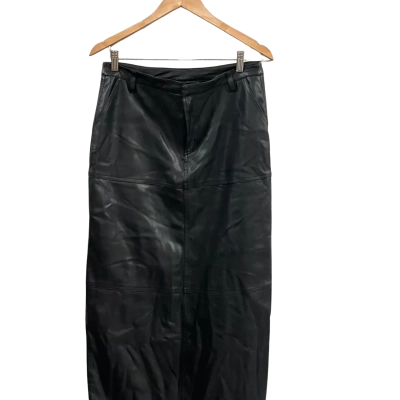Alice In The Eve Womens  Size 12 black leather skirt 