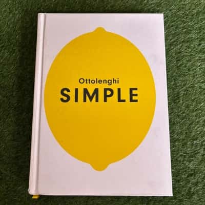 Ottolenghi Simple by Yotam Ottolenghi