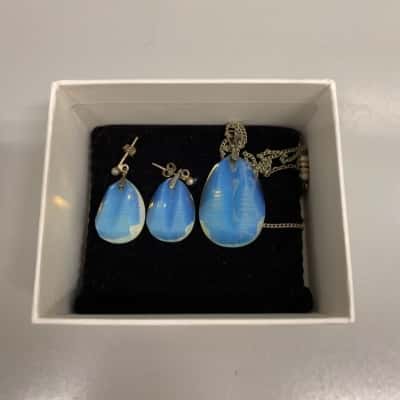 Angus & Coote Earrings And Necklace