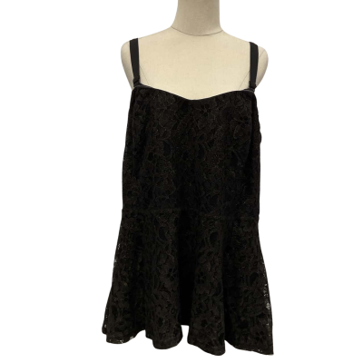 City Chic Womens  Size M Singlet/strapless Lace Top Black  