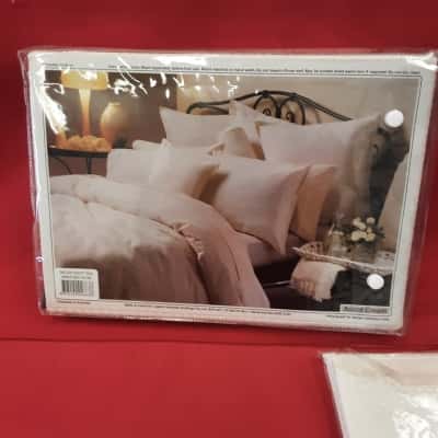Logan and Mason Platinum Collection Waffle Weaves Single Bed Quilt Cover and Pillowcase 