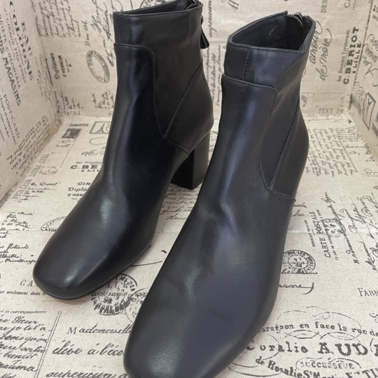 mollini black boots